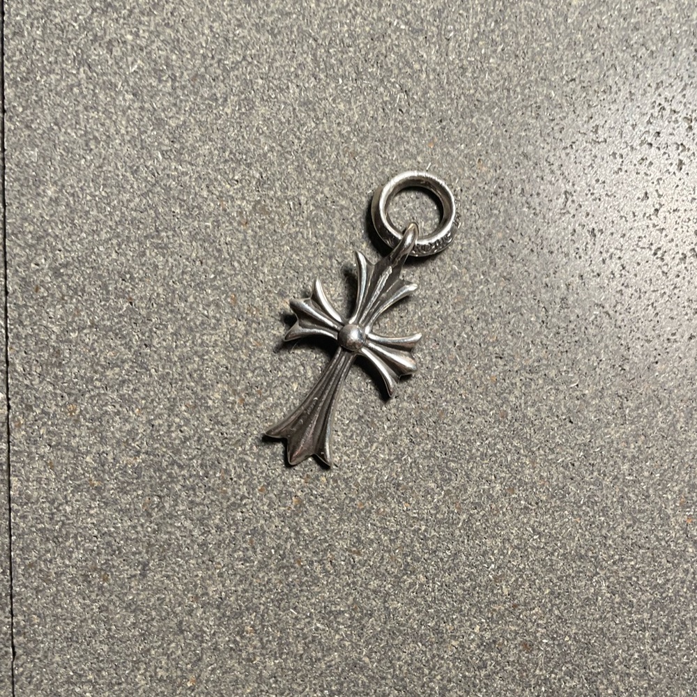 Chrome Hearts Cross Pendant
